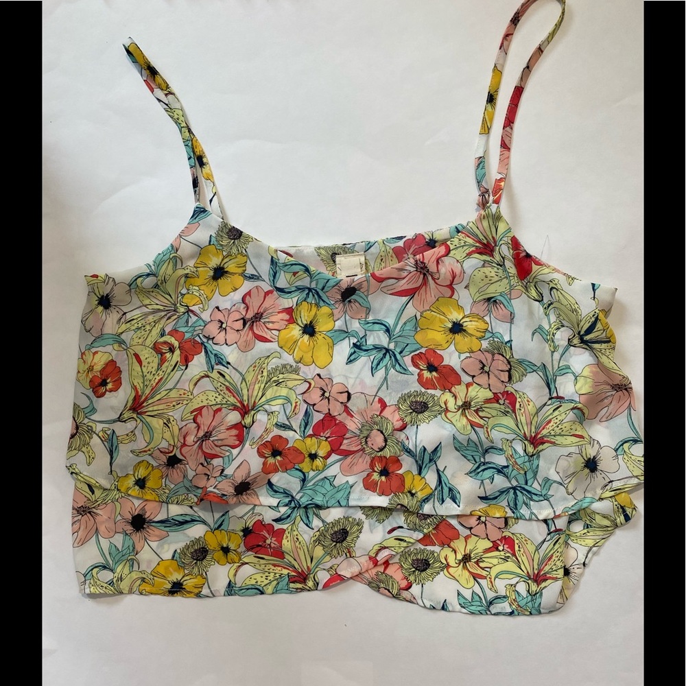 cropped floral crop top